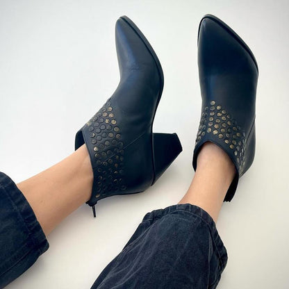 Women's Pointed Studded Chelsea Stall Heel Ankle Boots