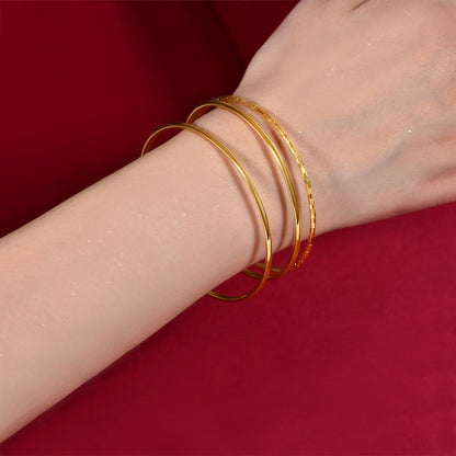 Thin Aperture Bracelet