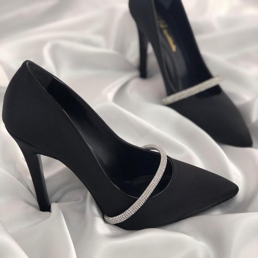 Temperament diamonds braided strap small black high heels